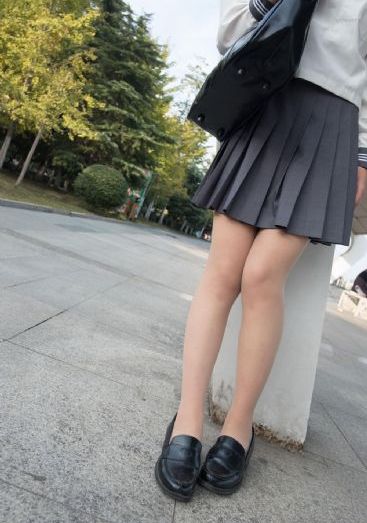 男子出差回来发现家被妻子出租