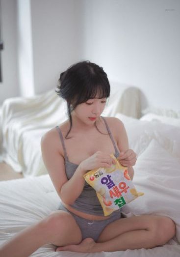康妮卡特无删减版在线