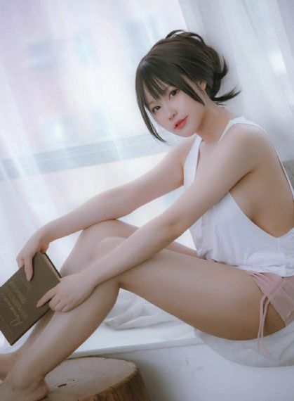 放荡的护士hd在线播放