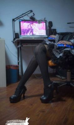 秋霞18
