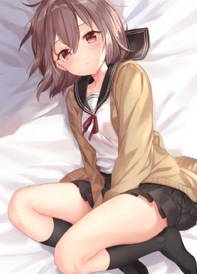 她携三宝虐翻大佬集团短剧